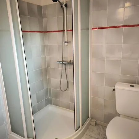 Pins D'azur Vue Mer, Piscine Et Jacuzzi Ferienhaus *